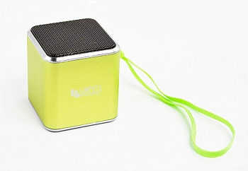 Портативная колонка "LP" M1 зеленый (3, 5+USB+microSD+FM радио) (коробка)